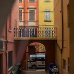 Apartment Residenze Coltellini Stanza Salvia Modena