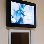 Residenze Coltellini Stanza Salvia * Modena