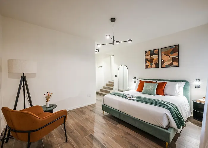 Residenze Coltellini Stanza Salvia Apartment *