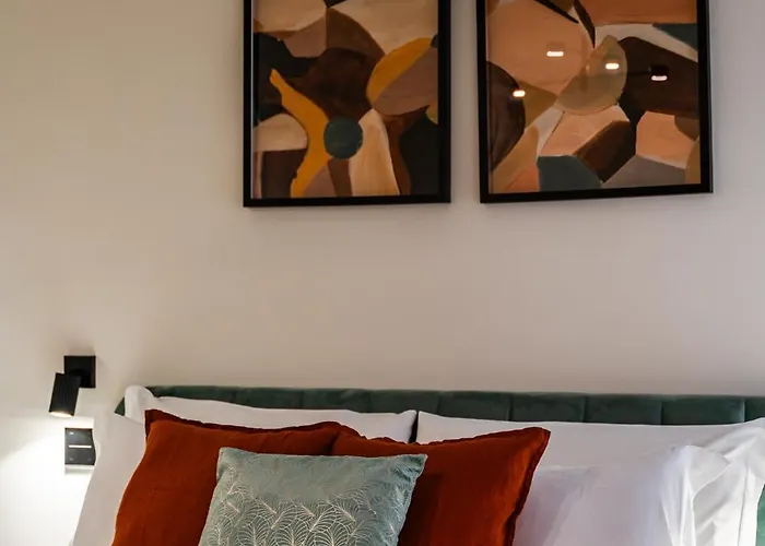 Residenze Coltellini Stanza Salvia *