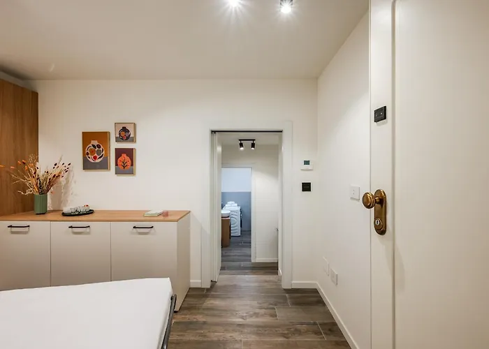 Apartment Residenze Coltellini Stanza Salvia *